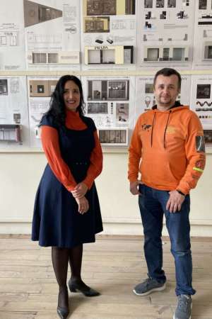 3 курс ДС. Предметний дизайн (Дизайн вітрини торгового залу). Експозиція.jpg