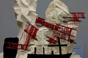 Камецький Юрій-Теодор Тарасович. Виставкова скульптурна композиція «Мертвий зв’язок».