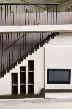 Дизайн інтер_єру індивідуального житла. 3 курс. Макет сходів. Олена Майструк